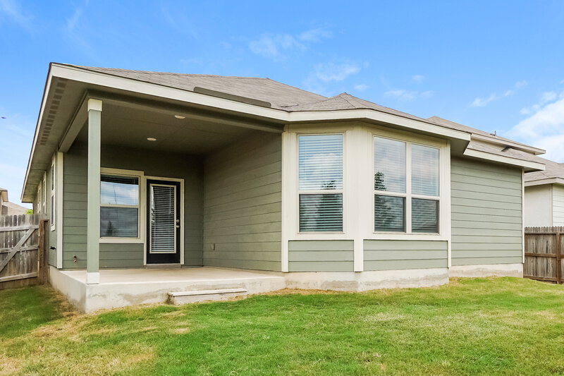1,980/Mo, 9410 Novacek Blvd San Antonio, TX 78254 Rear View