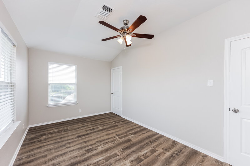 0/Mo, 13827 Sonora Vly San Antonio, TX 78254 Bedroom View