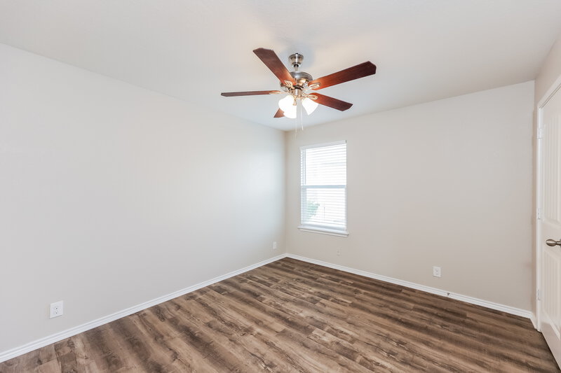 0/Mo, 13827 Sonora Vly San Antonio, TX 78254 Bedroom View 2