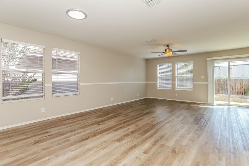 1,990/Mo, 2634 Gato del Sol San Antonio, TX 78245 Living Room View