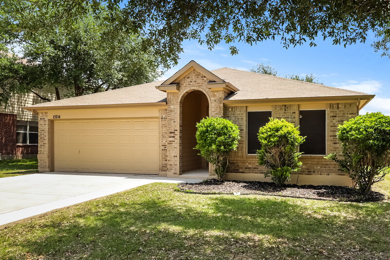 2,125/Mo, 15714 Turfway Park Selma, TX 78154 Front View