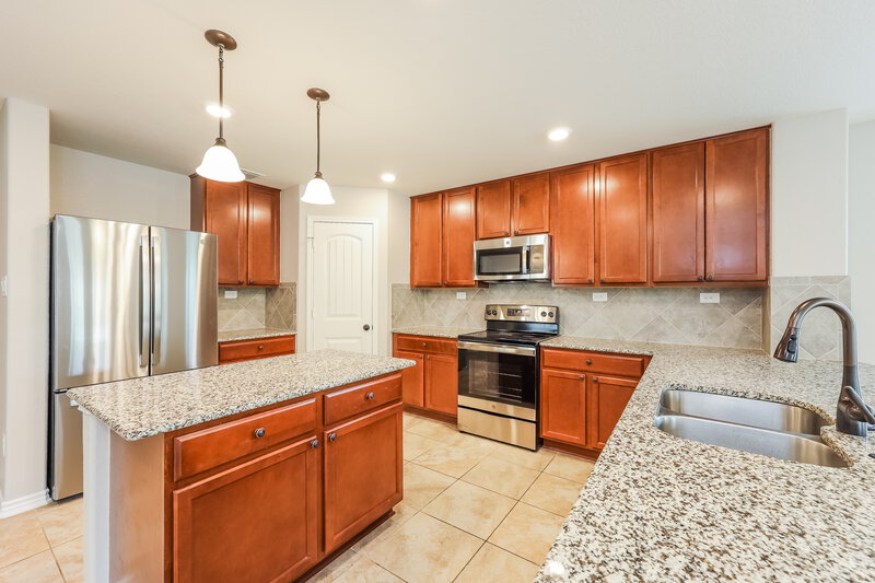 2,025/Mo, 14310 Omicron Dr San Antonio, TX 78245 Kitchen View
