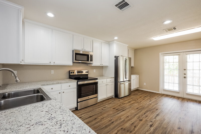 2,320/Mo, 11742 Wayward Daisy San Antonio, TX 78245 Dining Room View