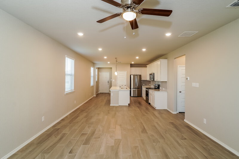 2,050/Mo, 2505 Hiddenbrooke Trce Seguin, TX 78155 Dining Room View