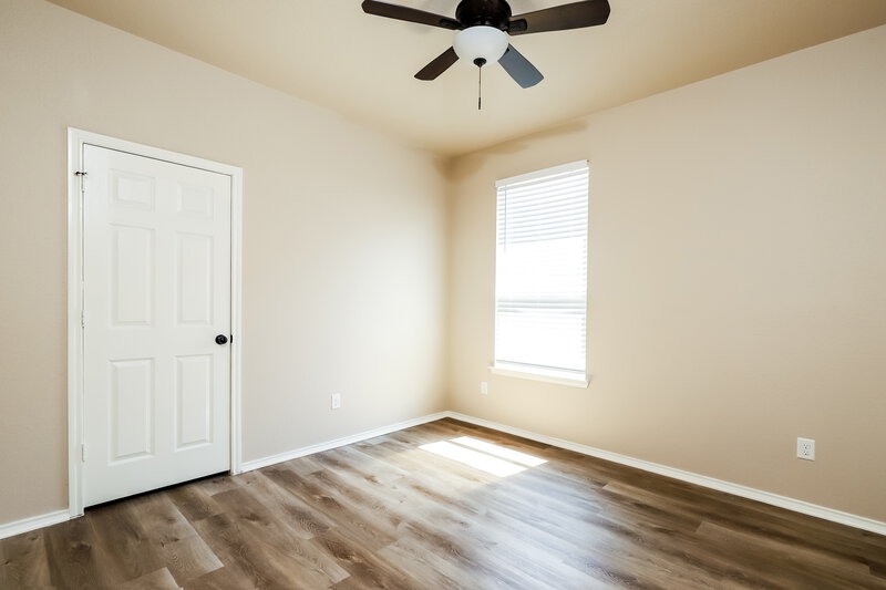1,975/Mo, 659 Trinity Mdw San Antonio, TX 78260 Bedroom View 2