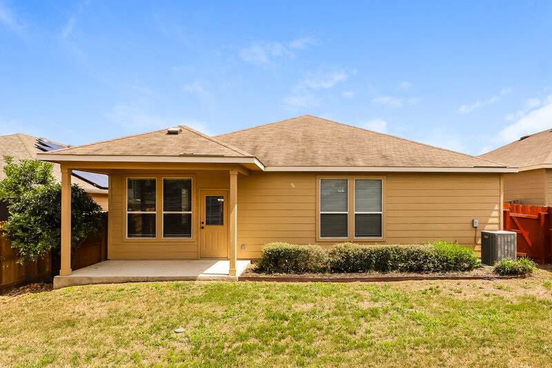 1,975/Mo, 659 Trinity Mdw San Antonio, TX 78260 Rear View