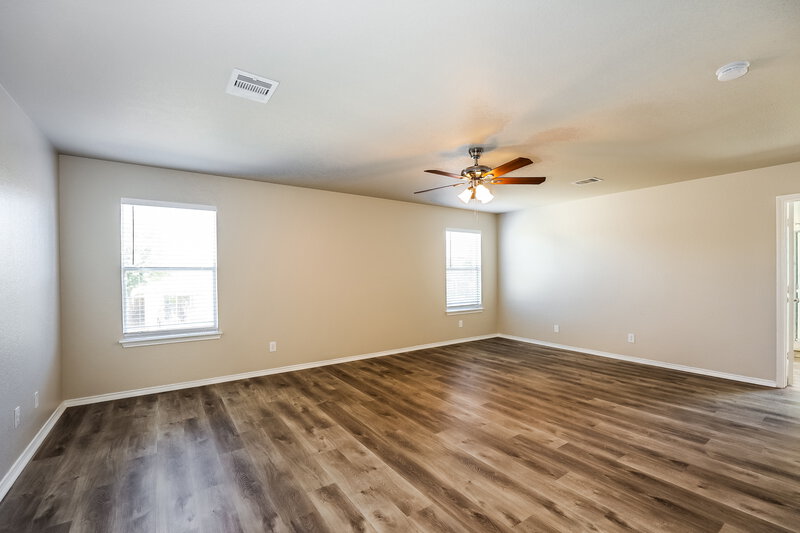 2,155/Mo, 13247 Sunset Rainbow San Antonio, TX 78245 Family Room View 3