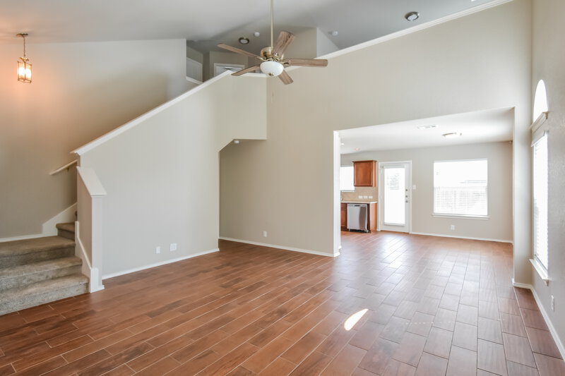 1,980/Mo, 247 Limestone Crk New Braunfels, TX 78130 Living Room View 2