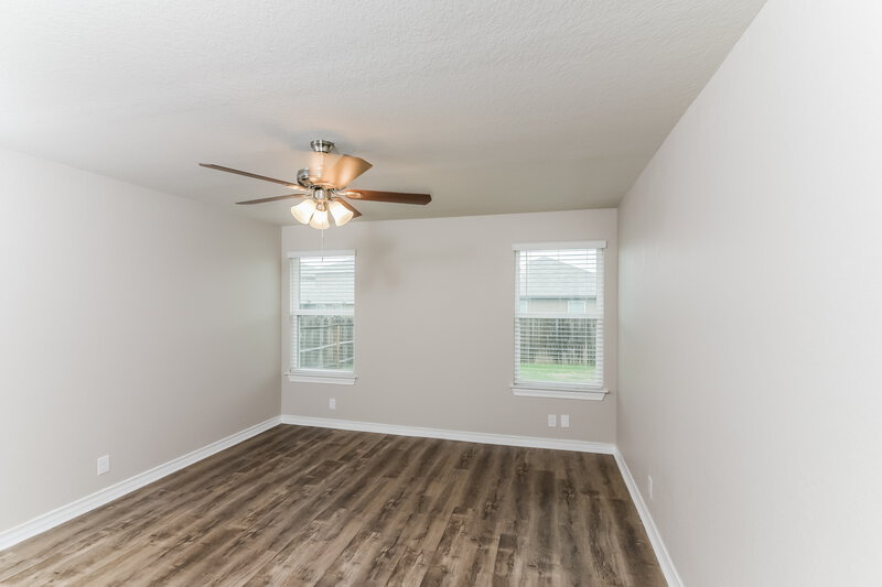 2,010/Mo, 9641 Holly Patch San Antonio, TX 78254 Main Bedroom View