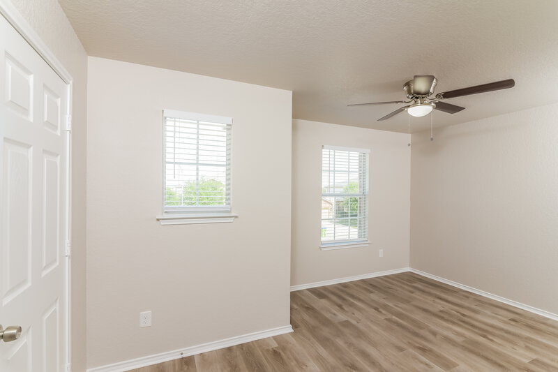 2,100/Mo, 9047 Rain Preserve San Antonio, TX 78254 Bedroom View 3