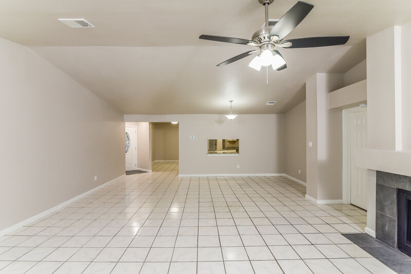 2,030/Mo, 9527 Autumn Breeze San Antonio, TX 78254 Dining Room View