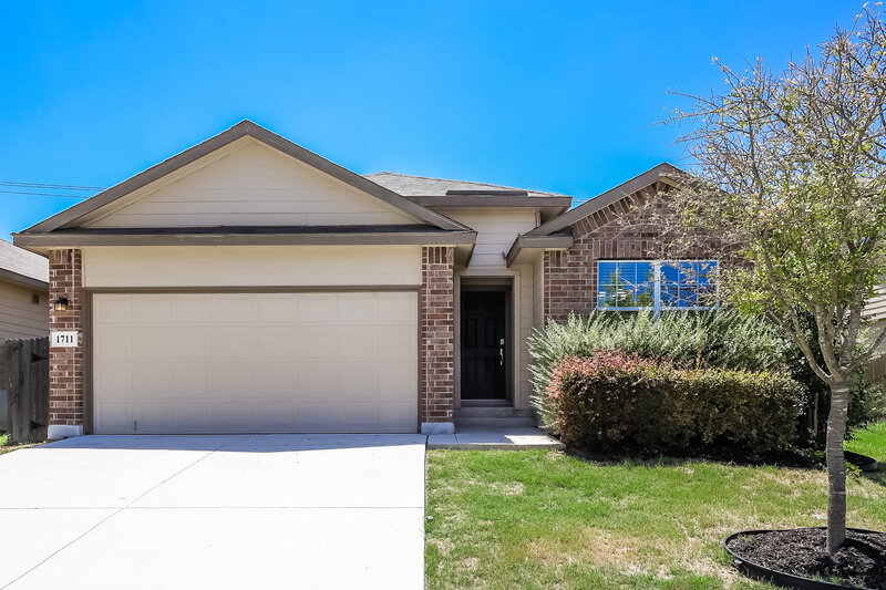 1,945/Mo, 1711 Emerald Edge San Antonio, TX 78245 External View
