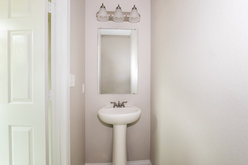 1,620/Mo, 12024 Silver Lining San Antonio, TX 78254 Bathroom View 2