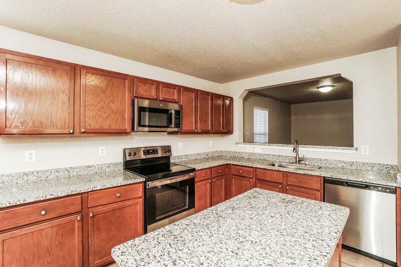 1,895/Mo, 3835 Torey Mesquite San Antonio, TX 78261 Kitchen View 2