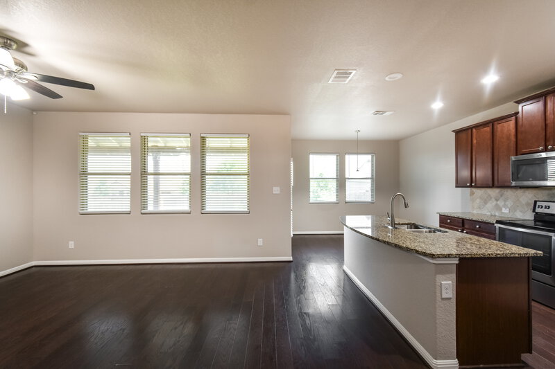 2,265/Mo, 11122 Bedazzled San Antonio, TX 78245 Living Room View 2