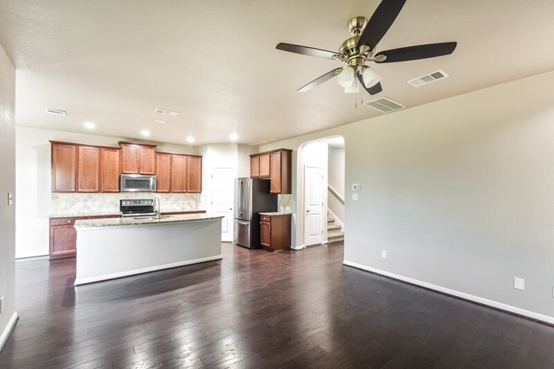 2,265/Mo, 11122 Bedazzled San Antonio, TX 78245 Kitchen View 2