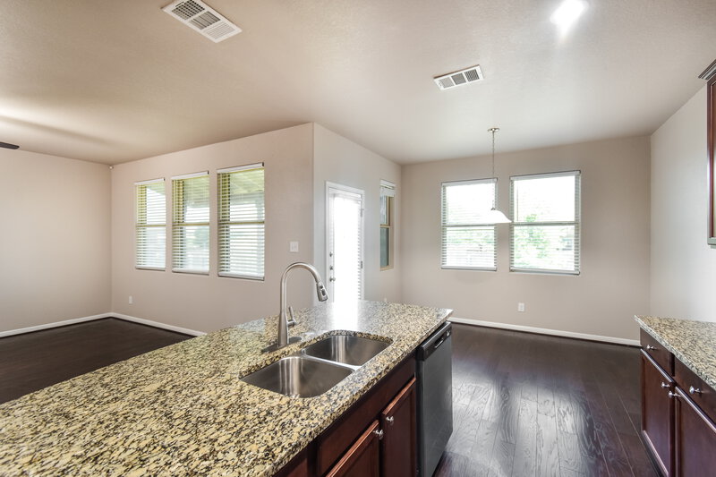 2,265/Mo, 11122 Bedazzled San Antonio, TX 78245 Kitchen View 3