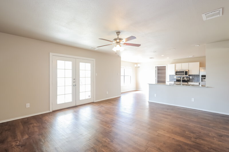 1,995/Mo, 718 Las Puertas San Antonio, TX 78245 Dining Room View
