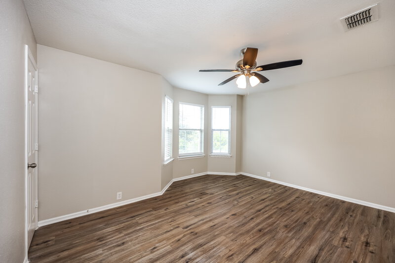 2,320/Mo, 10843 Red Musket Trl San Antonio, TX 78245 Family Room View