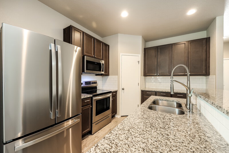 1,680/Mo, 7147 Quarter Moon Converse, TX 78109 Misc View 5