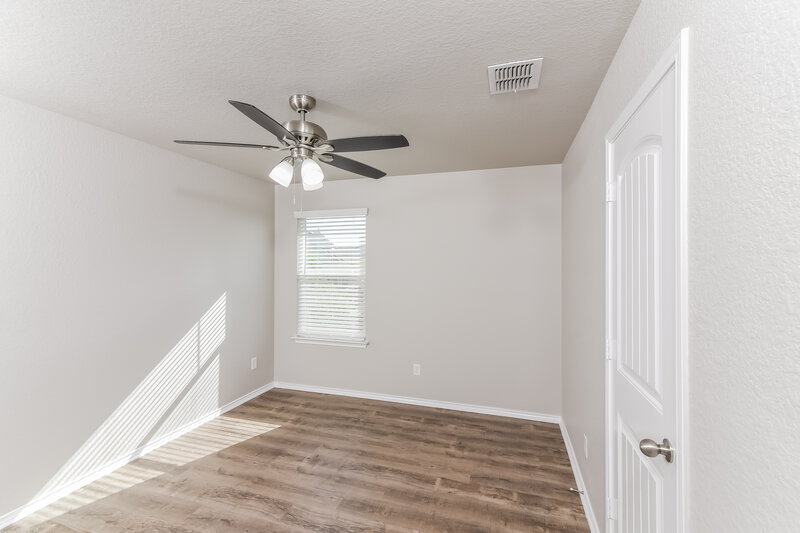 1,680/Mo, 11519 Verde Bnd San Antonio, TX 78245 Bedroom View 2