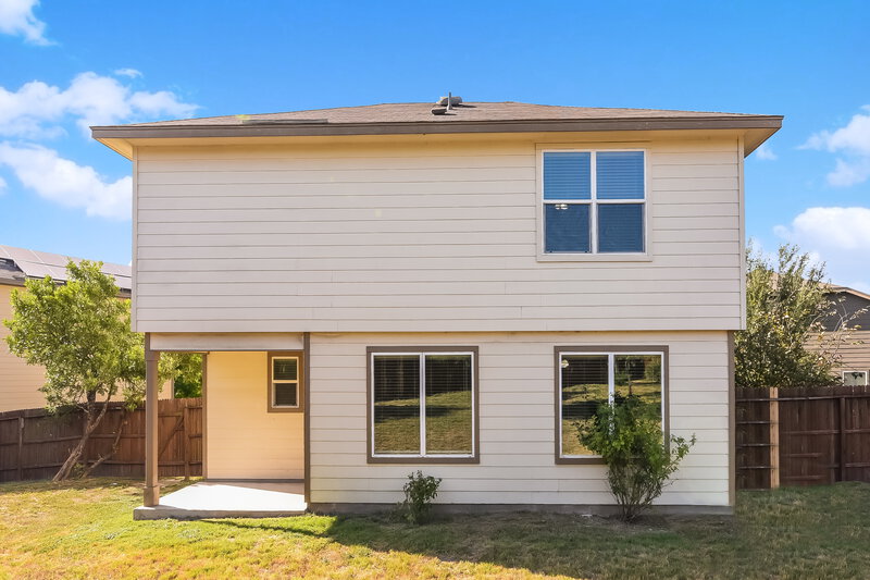 1,680/Mo, 11519 Verde Bnd San Antonio, TX 78245 Rear View
