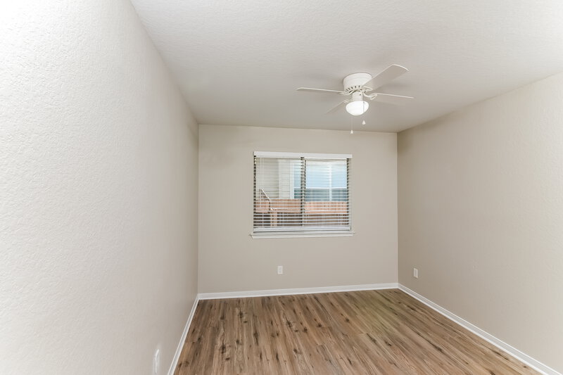 2,025/Mo, 10607 Bayhill Den San Antonio, TX 78245 Bedroom View