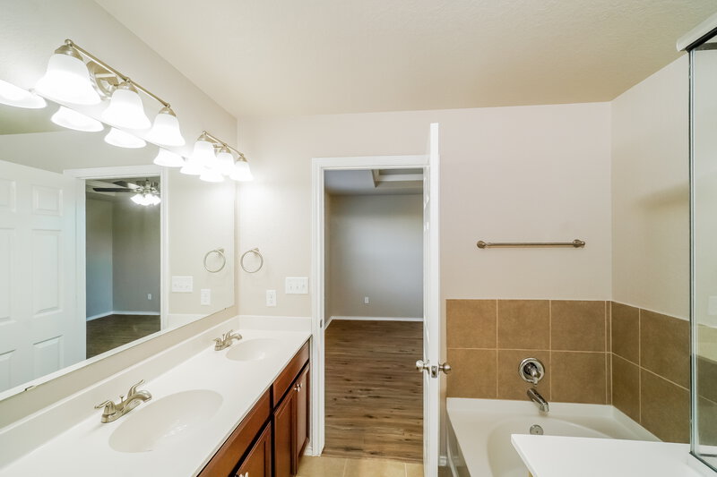 2,055/Mo, 6611 Port Elizabeth Converse, TX 78109 Misc View 9