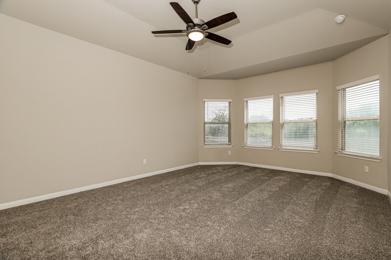 2,635/Mo, 304 Shelton Pass Cibolo, TX 78108 Main Bedroom View