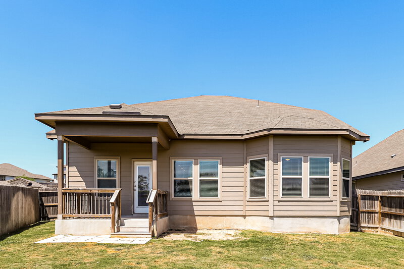 2,635/Mo, 304 Shelton Pass Cibolo, TX 78108 Rear View