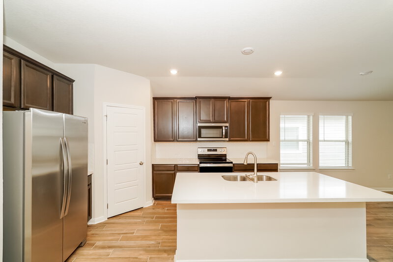 2,255/Mo, 1244 Ella Xing New Braunfels, TX 78130 Kitchen View