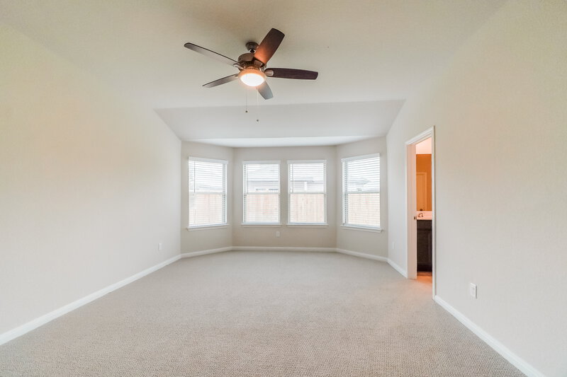 2,255/Mo, 1244 Ella Xing New Braunfels, TX 78130 Main Bedroom View