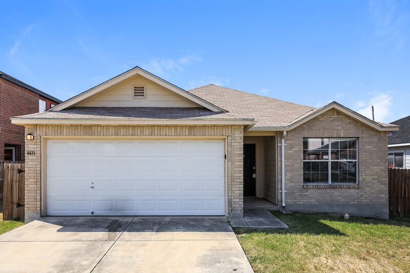 1,645/Mo, 4431 Mystic Sunrise Dr San Antonio, TX 78244 External View