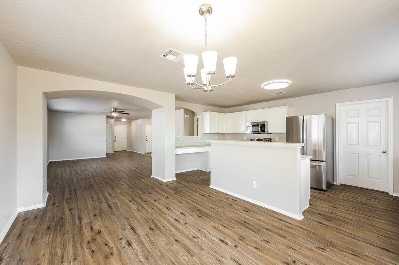 1,645/Mo, 4431 Mystic Sunrise Dr San Antonio, TX 78244 Dining Room View 2