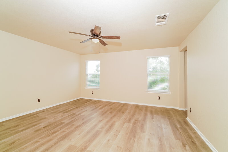 1,945/Mo, 5203 Mustang Cv San Antonio, TX 78244 Main Bedroom View
