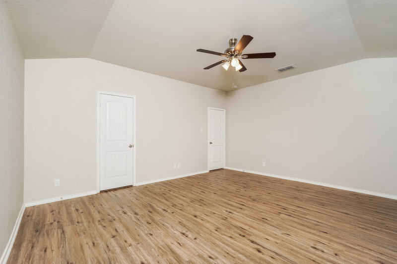 2,420/Mo, 10135 Strasbourg Way Schertz, TX 78154 Main Bedroom View
