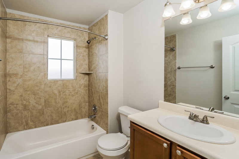 2,420/Mo, 10135 Strasbourg Way Schertz, TX 78154 Bathroom View