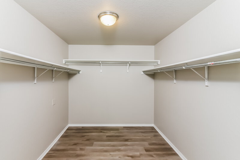 1,770/Mo, 4423 Wrangler Vw San Antonio, TX 78223 Walk In Closet View