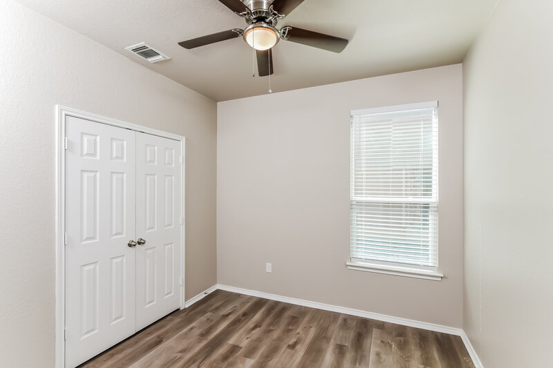 1,770/Mo, 4423 Wrangler Vw San Antonio, TX 78223 Bedroom View 2