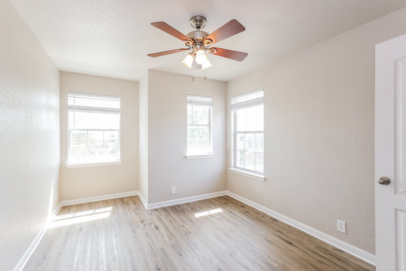 2,240/Mo, 9735 Mill Path San Antonio, TX 78254 Bedroom View 2