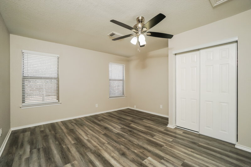 1,730/Mo, 14430 Bowhill Gln Live Oak, TX 78233 Bedroom View