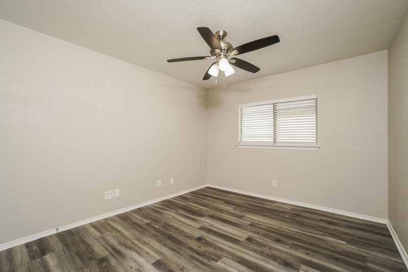 1,730/Mo, 14430 Bowhill Gln Live Oak, TX 78233 Bedroom View 2