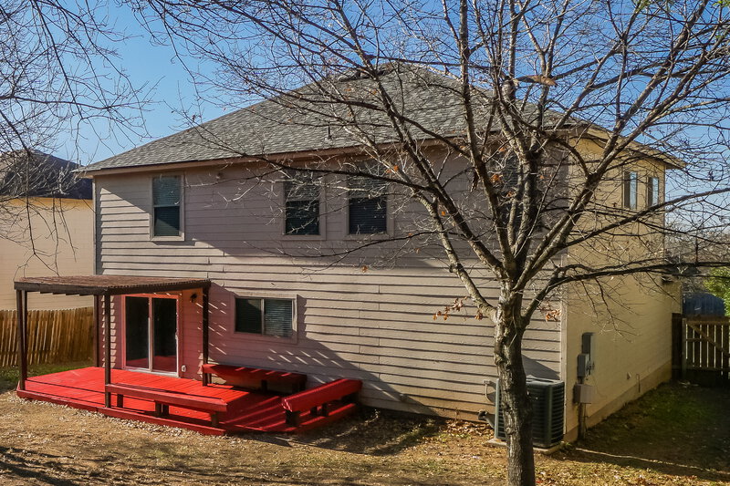 1,730/Mo, 14430 Bowhill Gln Live Oak, TX 78233 Rear View