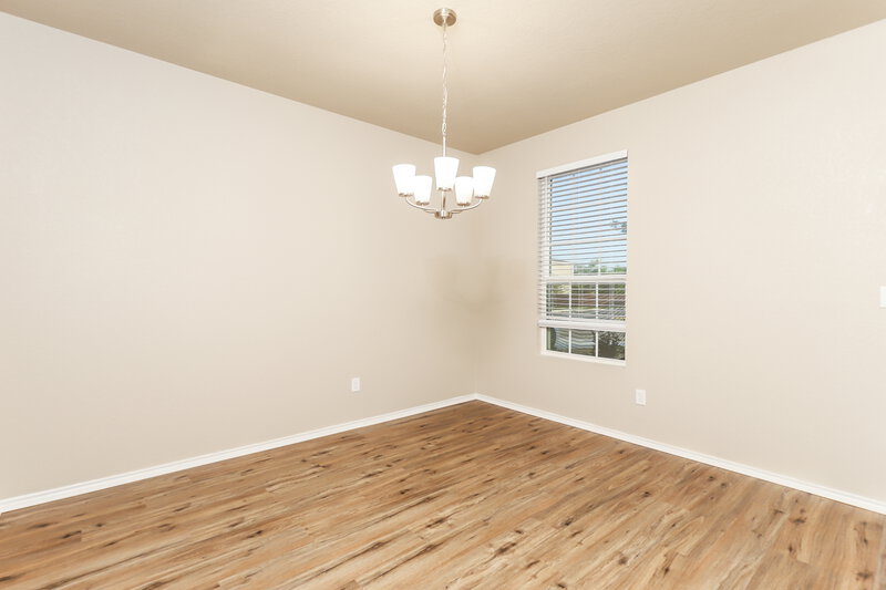 2,050/Mo, 165 Texas Thistle New Braunfels, TX 78130 Dining Room View