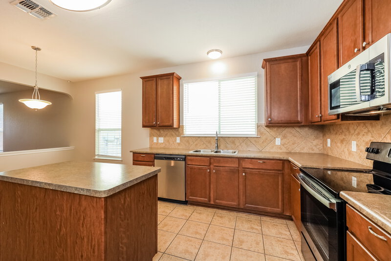 1,815/Mo, 11931 Dove Rnch San Antonio, TX 78254 Kitchen View