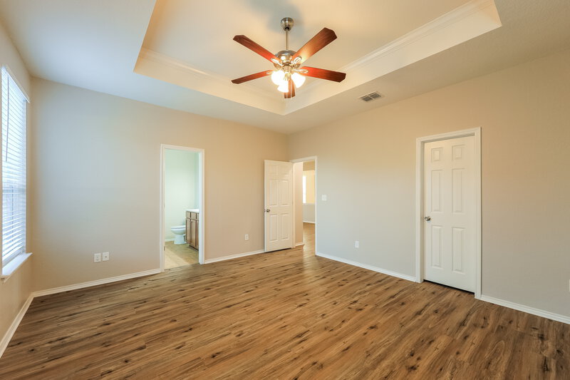1,815/Mo, 11931 Dove Rnch San Antonio, TX 78254 Main Bedroom View 2