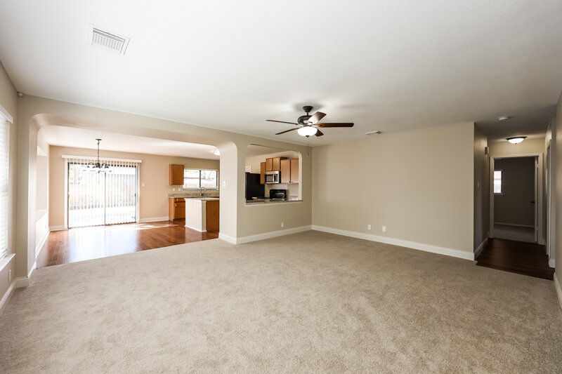 1,820/Mo, 1507 Perryton San Antonio, TX 78251 Living Room View