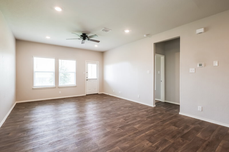 1,615/Mo, 4241 Fort Palmer Blvd Saint Hedwig, TX 78152 Misc View 2