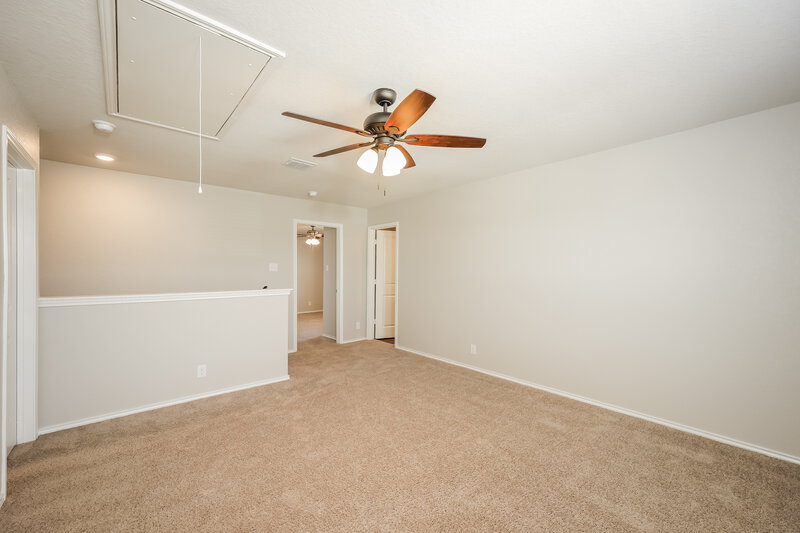 1,930/Mo, 4241 Fort Palmer Blvd Saint Hedwig, TX 78152 Family Room View 2