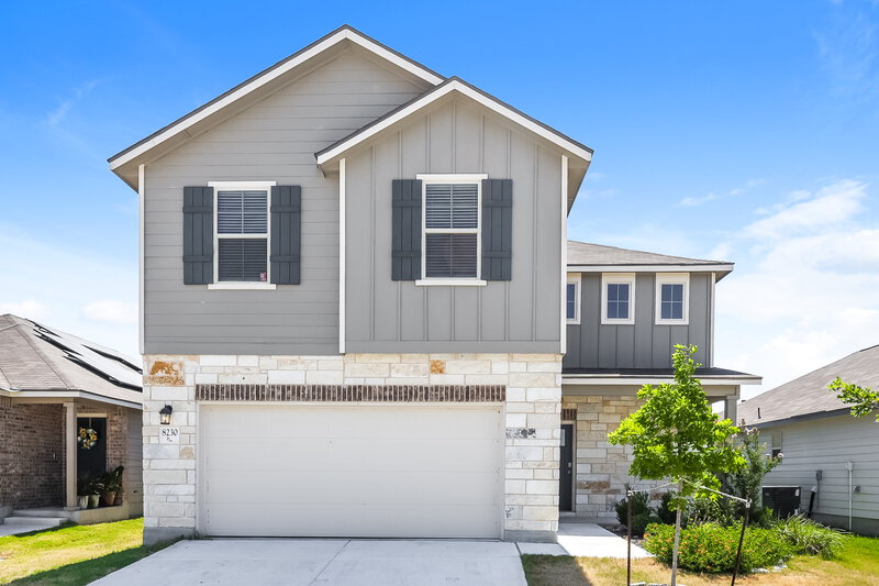 1,950/Mo, 8230 Broussard San Antonio, TX 78253 External View